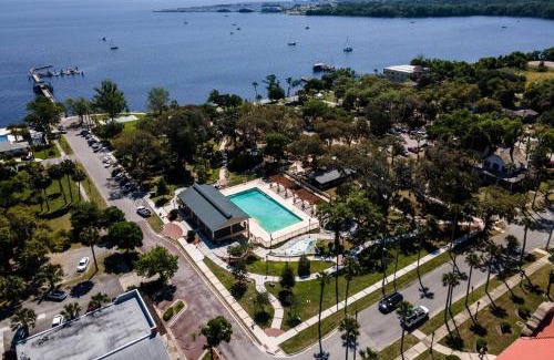Green Cove Springs House | Oak Street #4