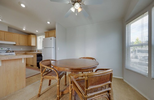 Oak View House | Oak View Home - Close to Beaches & Trails!
