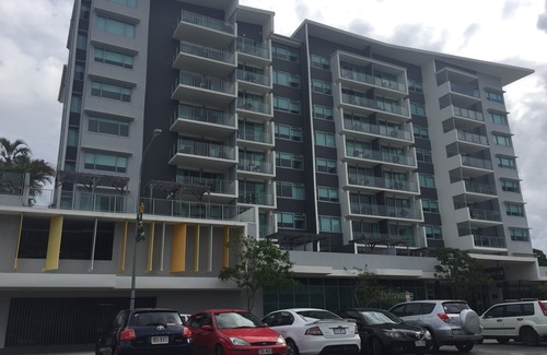 Mackay Hotel | Oaks Mackay Rivermarque Hotel
