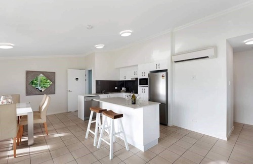 Hamilton Island Apartment | Oasis 20, Beautiful Apartment on Hamilton Island