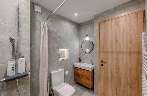 Serres Apartment | Oasis Acropolis Serres Next to Center (Parking)