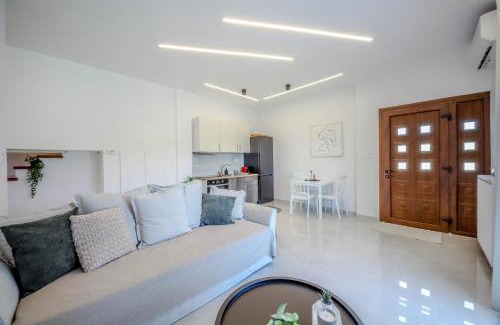 Serres Apartment | Oasis Acropolis Serres Next to Center Parking