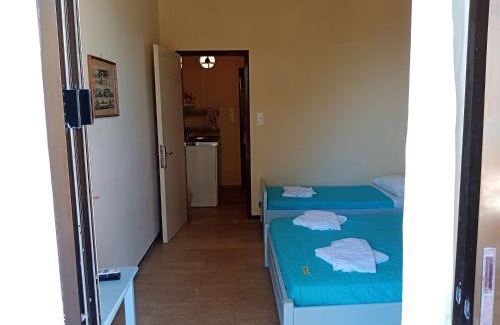 Lithakia Hotel | Oasis - Harbor House