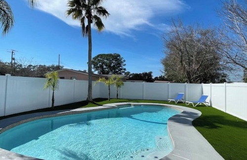 Port Orange House | Oasis House 3Bed+2Ba+Pool+Garage. Bikes welcome!nn