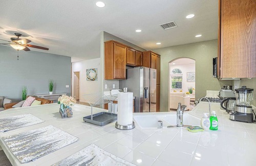 Palmdale House | Oasis of Comfort on Alton Drive – Spacious 4BR Home for 30+ Day Stays #41892