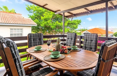 Sunset Heights Villa | Oasis on the Hill - Sunset Heights