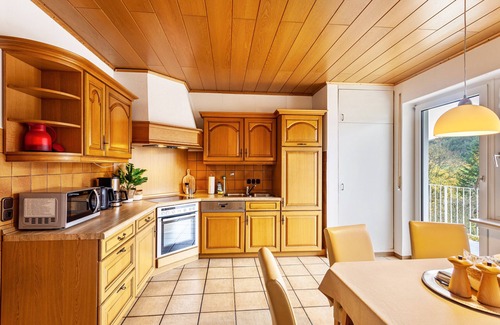 Flape Apartment | Obergeschoss Ferienwohnung, 112qm, 3 Schlafzimmer, max. 8 persons