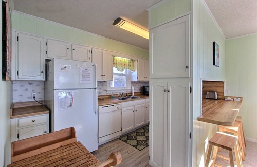 Brigands' Bay Cottage | Observation Point: Prime Soundfront Location with Dock! Spectacular Sunsets!
