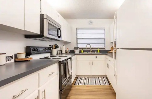 Fort King District Apartment | Ocala 352 Chic Stay
