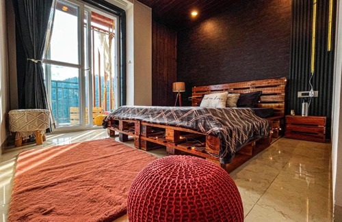 Shimla Apartment | OCB Stays Cozy 1BHK - Ideal for Couples