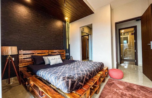 Shimla Apartment | OCB Stays Cozy 1BHK - Ideal for Couples