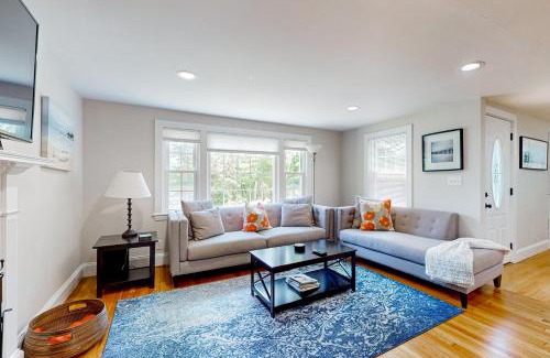 South Yarmouth House | Ocean Bird Nest