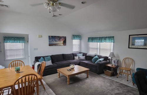 Ortley Beach Apartment | Ocean Block! NO Crossing Streets! Large, Sunny, 2BR/1BA 2nd Fl Apt. -Walk2Beach
