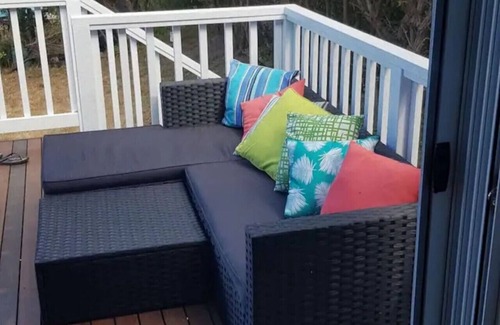 Venus Bay House | Ocean Blue - Linen, WiFi, Kayo and Pet Friendly