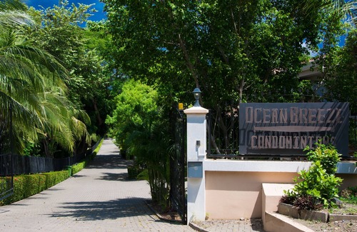 Playa Hermosa Condo | Ocean Breeze - 2nd Floor Modern Condo, 3 pools, 5 Minute Walk to Beach