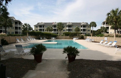 Charleston County Condo | Ocean Breeze Villa - Beautiful Ocean Views!