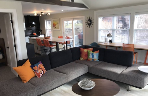 Fairhaven Cottage | Ocean breezes and brilliant sunsets