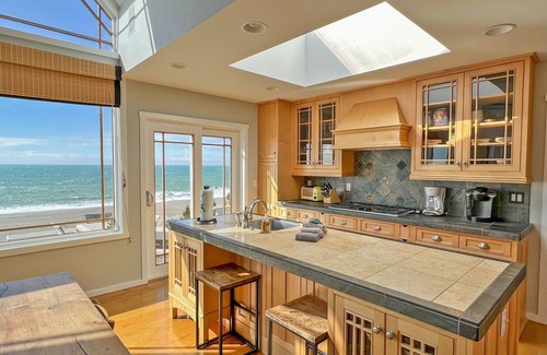 Bodega Bay House | Ocean Fall - Ocean front, private courtyard, deck with hot tub, amazing views