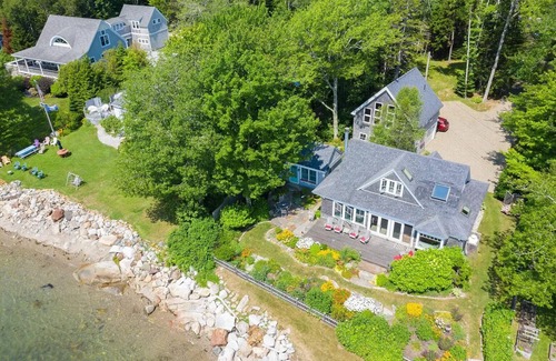 Spruce Head House | Ocean front, arts and crafts style family compound includes all amenities.