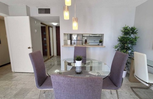 Isla Verde Apartment | OCEAN FRONT CORAL BEACH