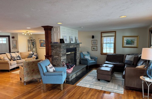 Ocean Bluff-Brant Rock House | Ocean Front House in Ocean Bluff - Enjoy the Sunrise from the Deck!