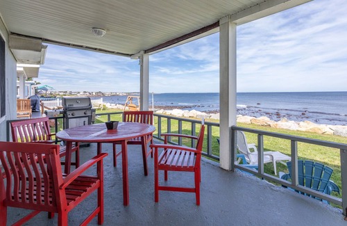 Point Judith House | Ocean Front, Views of Point Judith Lighthouse, A/C
