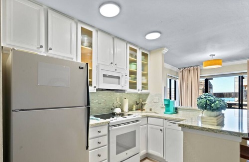 Monterey Condo | Ocean Harbor 318 - Monterey Condo - Serenity by the Sea