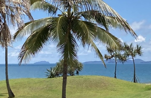 Yeppoon Apartment | Ocean/Island View, Pool, Free Park, Modern Kitchen
