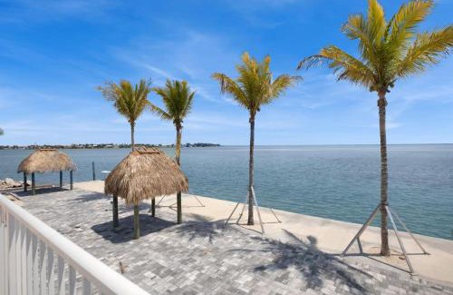 Marathon Apartment | Ocean Isles Seaside Oasis