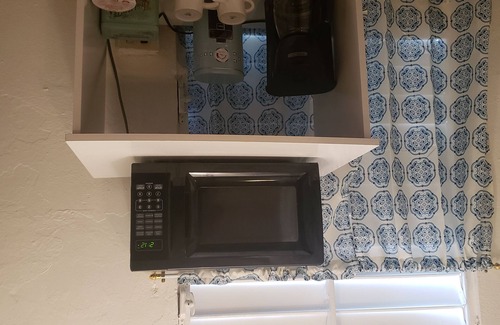 Santurce Apartment | Ocean Park 2nd Floor King-Size Mini-Studio