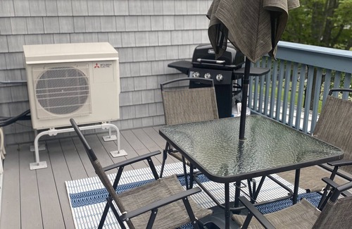 Ocean Park House | Ocean Park Meadows A/C, pickleball,pool,2 bed/2 bath/2 Flr condo-close to beach.