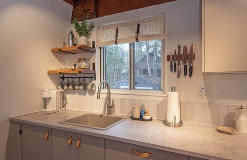 Ocean Pines House | Ocean Pines 2BR 1BA Cottage with Fire Pit