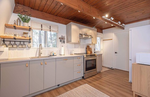 Ocean Pines House | Ocean Pines 2BR 1BA Cottage with Fire Pit