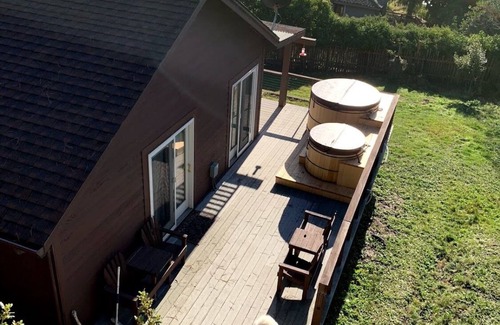Gualala House | Ocean & River View EVC Hot & Cold Tubs Outdoor Shower Walk to Town Dog Friendly
