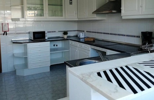 Funchal House | Ocean's 7 in Lagos - Budget Twin Room