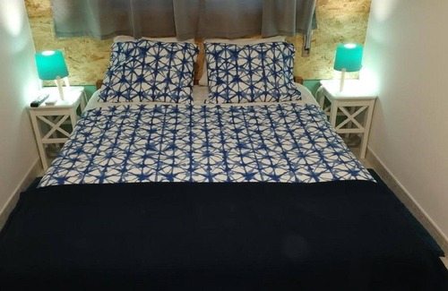 Funchal House | Ocean's 7 in Lagos - Budget Twin Room