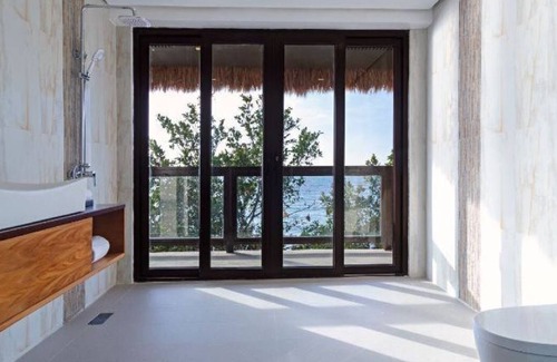 Lanas Hotel | Ocean's Edge Resort