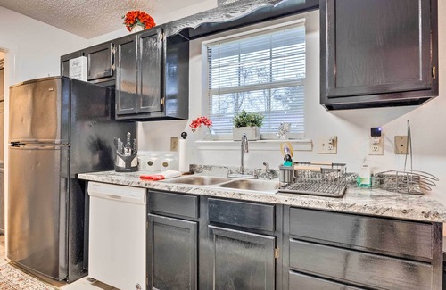 Gulf Hills House | Ocean Springs Home w/Sunroom ~ 5 Mi to Beach