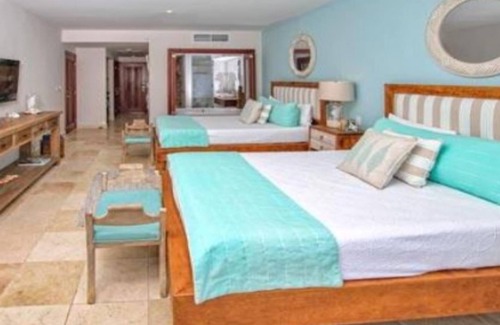 Cap Cana Marina Apartment | Ocean View 2 Bedroom Condo w. Jacuzzi