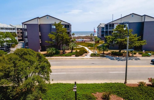 Ocean Drive House | Ocean View All-New Beach Suite at Tilghman Top Location