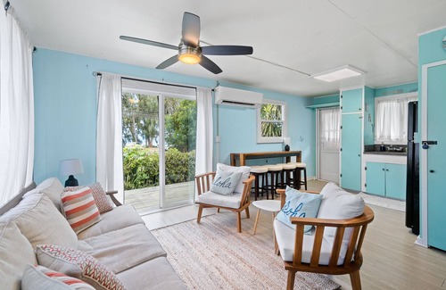 Waialee House | Ocean View and across the street from OCEAN!