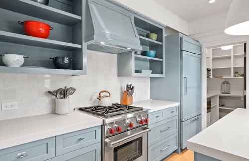 Village of La Jolla House | Ocean View Coastal La Jolla Luxury - AC, W/D, Patio