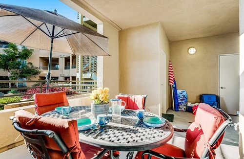 Carlsbad Condo | Ocean-view condo with balcony, fireplace, pool & hot tub - snowbird-friendly