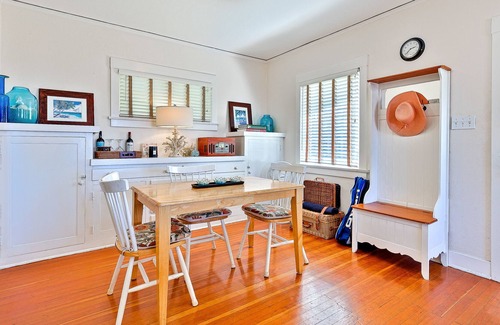 Village of La Jolla Cottage | Ocean-view cottage with steps from La Jolla Cove & Prospect Street