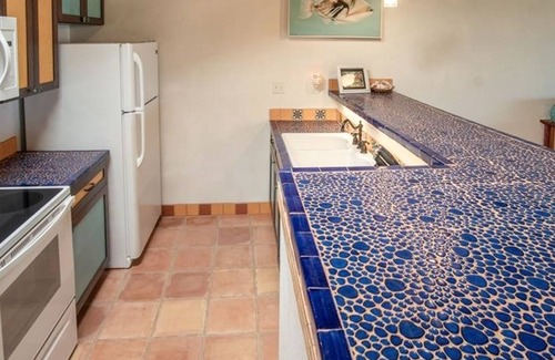 Maunaloa Condo | Ocean-view escape with pool & hot tub access