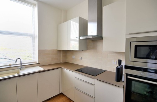 Seaton Cottage | OCEAN VIEW, family friendly, country holiday cottage in Seaton, Devon
