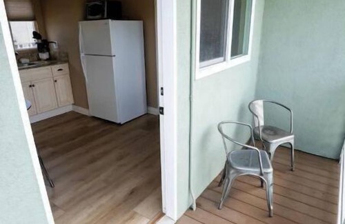 Ventura Apartment | Ocean View Guesthouse/Apt With Pool