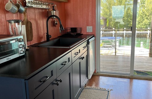 Port Royal House | Ocean view home on canal w/dock in South Bimini