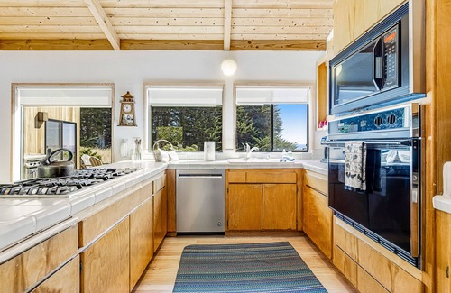 Sea Ranch House | Ocean view home w/private hot tub, pool, wood stove, and private W/D