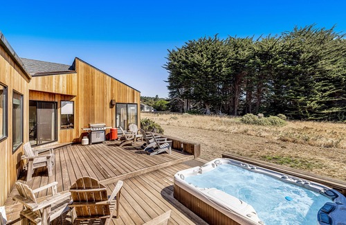 Sea Ranch House | Ocean view home w/private hot tub, pool, wood stove, and private W/D